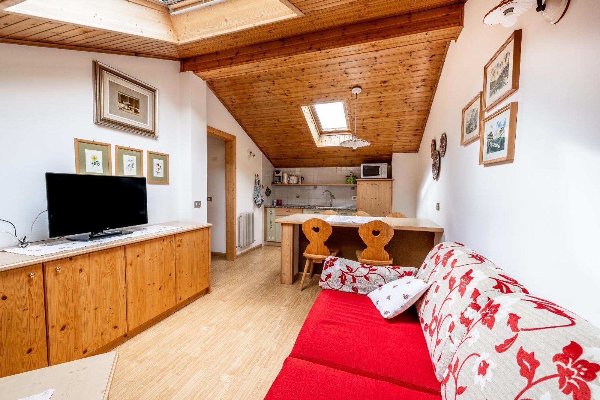 Appartamenti Cesa Maria Mountain Hospitality Canazei Exterior photo